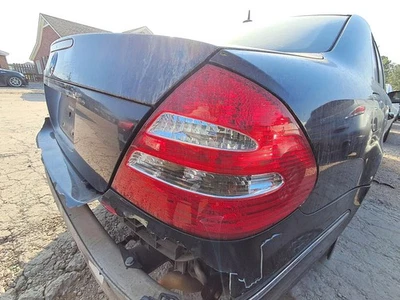 Used Right Tail Light Assembly fits: 2004 Mercedes-benz Mercedes e-class 211 Typ - Image 1 of 4