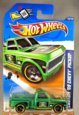 2012 Hot Wheels #140 HW City Works 10/10 CUSTOM '69 CHEVY PICKUP Green w/MC5 Sp - Image 1 of 4