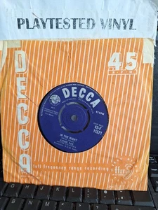 JAMIE LEE & THE ATLANTICS IN THE NIGHT / LITTLE GIRL IN BLUE EX- DECCA RGM VINYL - Bild 1 von 4
