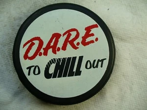 ECHL Columbus Chill Old DARE To Chill Out Equipo Logotipo Disco de Hockey Coleccionar Discos - Imagen 1 de 1