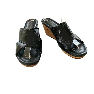 Босоножки Cole Haan черные лакированная кожа пробковый клин стиль Mule размер 8,5 AA - Изображение 1 из 4