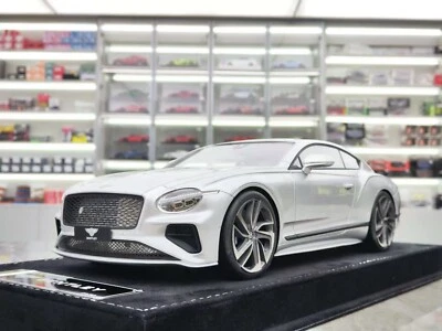 Bentley Continental GTS (Chrome Silver) [Henson&Heaven] 1/18 scale - Image 1 of 4