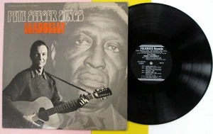 PETE SEEGER Sings Leadbelly 1968 LP FOLKWAYS VG++ FOLK/BLUES a678 - Picture 1 of 6