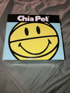 New Chinatown Market Smiley Chia Pet - Picture 1 of 6