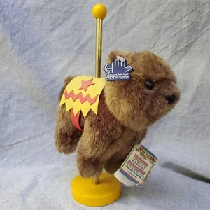 Vintage Applause Merry Karussell Bär Plüschtier Stofftier auf Stange 12 Zoll Etikett 21143 - Bild 1 von 12