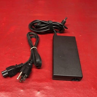 HP 120-Watt 19.5V Laptop Power Adapter - 90-Degree 7.4mm - HSTNN-LA25/DA25 - Image 1 of 4
