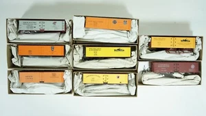Accurail HO Reefer Lot 8x Kits PFE WIF &CO NP NW BAR Lac O&W West India B744 - Picture 1 of 24