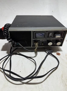 SBE Trinidad II 2 CB Radio W/ Microphone Powers On - Picture 1 of 9