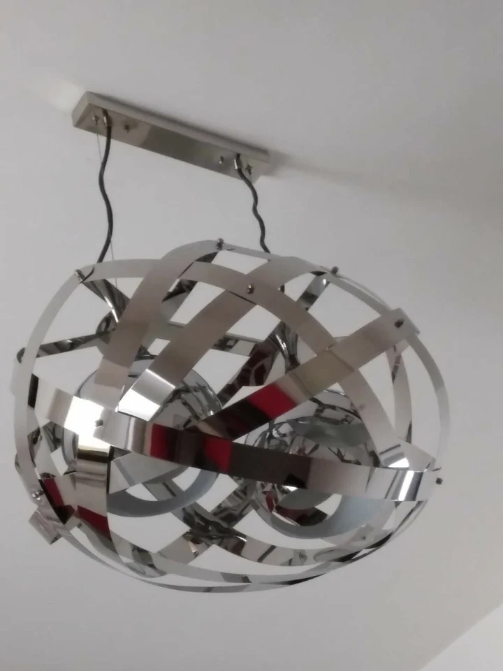 Lampadario acciaio Moderno  - Immagine 1 di 3