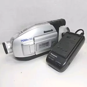 Tested Panasonic PV-L354D Camcorder Palmcorder VHS C 700x Digital Zoom WORKS - Picture 1 of 6