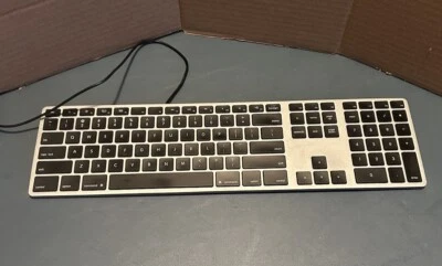 Matias Wired RGB Backlit Aluminum Keyboard for MAC - UK QWERTY -FK318 LB-UK - Image 1 of 4