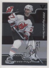 2001-02 ITG Be A Player Signature Series Vault Black Scott Niedermayer Auto HOF