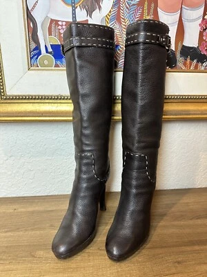 Botas altas Fendi de colección marrón plataforma cuero granulado EE. UU. 9,5 UE 39,5 hasta la rodilla 4 pulgadas Foto 1 de 4