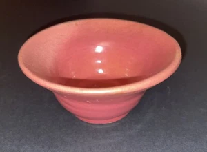 North Dakota School of Mines NDSM Cuenco/Florero Firmado Fladland Hecho a Mano Rosa Polvorienta - Imagen 1 de 6