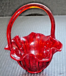Indiana Glass Red Glass basket embossed detail ruffled rim (1) - Picture 1 of 5