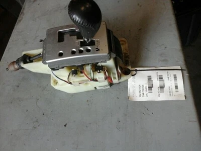 Conjunto de palanca de cambios de transmisión Mazda 3 2004 Foto 1 de 3