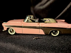 Collector's Classics 1956 DeSoto Fireflite Pink 1:43 Scale Inv. #3347 - Picture 1 of 4
