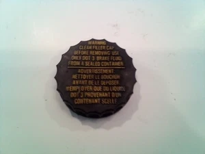 2004 Ford Expedition Brake Fluid Reservoir Cap - Picture 1 of 3