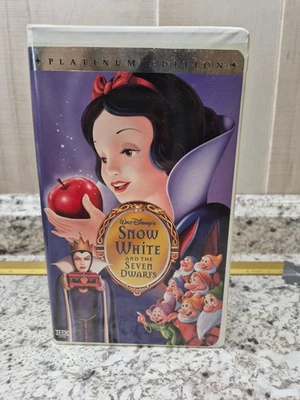 Snow White and the Seven Dwarfs VHS 2001 Animated Platinum Edition Disney - Image 1 of 2