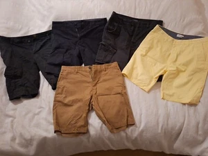 Various Cargo Shorts - Picture 1 of 6