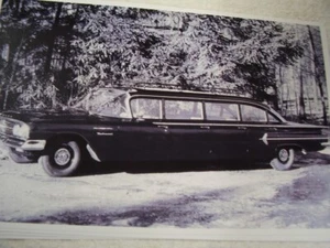 Chevrolet Belair 1960 ¿Limusina de aeropuerto de 8 puertas? FOTO 11 X 17 - Imagen 1 de 1