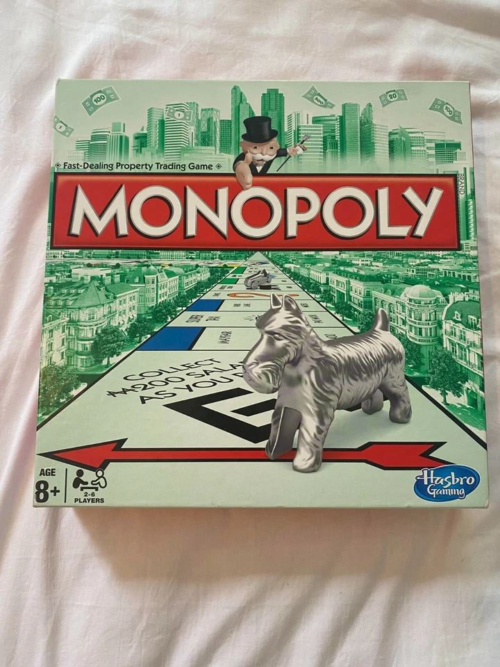 Monopoly Board Game Classic 2013 Version Hasbro - Superb Condition  - Image 1 of 1