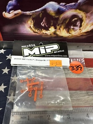 MIP 13131 PUCKS ORANGE No.1 PUCKS: 8pc. - Image 1 of 4