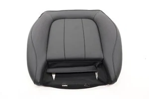 2021 - 2025 MERCEDES GLA250 H247 FRONT RIGHT SEAT LOWER CUSHION OEM BLACK_211 - Foto 1 di 13
