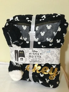 New Disney Women Plus Mickey Mouse 3 Piece Lounge Pajama set Socks Gift set M,L - Picture 1 of 5
