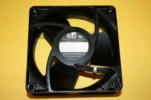 PAPST  AXIAL  FAN  220V   TYPE 4550N                      ad2w4 - Picture 1 of 1