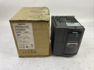SIEMENS 1P 6SE6440-2UC21-5BA1 AC DRIVE MICROMASTER 440 - Image 1 of 4