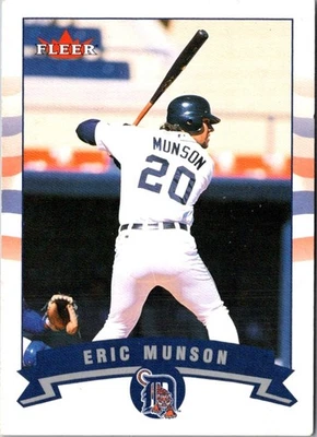 2002 Fleer Eric Munson #359 Detroit Tigers Baseball Card - Image 1 of 2
