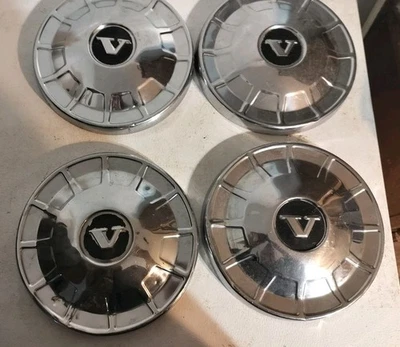 Juego de 4 Tapacubos Plato Perro Cubiertas Rueda Volvo 9" Buen Estado  Foto 1 de 4