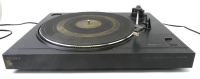 Sistema de Tocadiscos Estéreo Automático 120V Portátil Negro Sony PS-LX100 Usado Foto 1 de 4