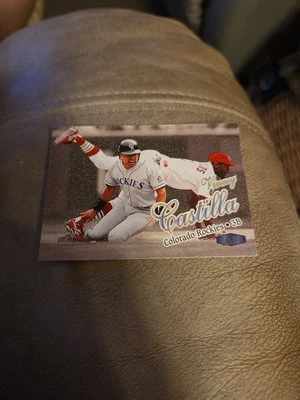 1998 Fleer Ultra Gold Medallion #55G Vinny Castilla  Colorado Rockies - Image 1 of 2