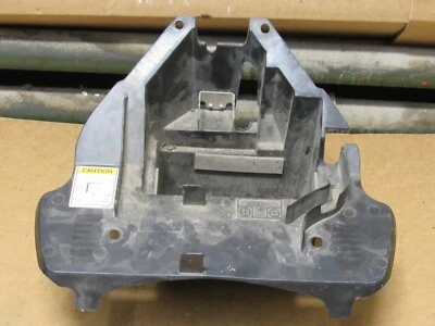 Suzuki Boulevard VL800 T C50T 2007 caja de batería bandeja de batería Foto 1 de 4