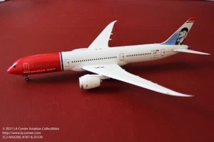 JC Wing Norwegian Airlines Boeing 787-8 Greta Garbo on Tail Diecast Model 1:200 - Picture 1 of 4