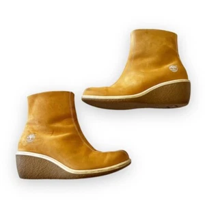 Timberland Women’s Size 7 Suede Nubuck Wedge Ankle Boot Classic Tan Side Zip - Picture 1 of 13