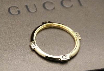 Nuevo bisel de repuesto Gucci - 9000 M Foto 1 de 2