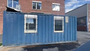 Werkstatt-, Büro-, Baustellen- Container, Lager-,Wohn-Lackier-kontainer isoliert - Bild 1 von 14