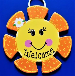 SUN WELCOME SIGN Wall Art Door Hanger Plaque Summer Porch Backyard Pool Decor - Picture 1 of 1