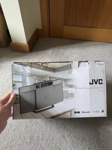JVC RD-D227B Wireless Flat Panel DAB Bluetooth Hi-Fi System - Picture 1 of 2