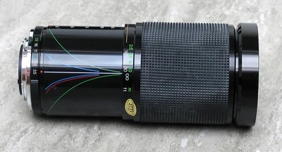 Vivitar 28-200mm f3.5-5.3 Macro Zoom Lens - Olympus OM mount - Image 1 of 3