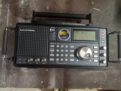 Радиоприемник Eton Grundig Satellit 750 FM LW MW SW самолет, BFO, протестирован - Изображение 1 из 4
