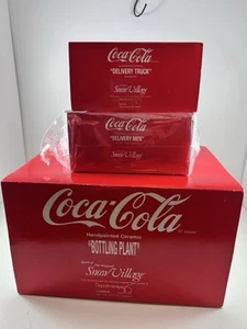 DEPT 56 Coca Cola Abfüllanlage 54690, Lieferwagen, Delivery Men 3 Stück - Bild 1 von 10