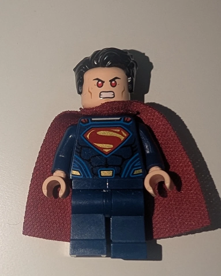 LEGO Batman vs Superman: DC  Superman Minifigure Set 76044 Clash of the Heroes - Image 1 of 1