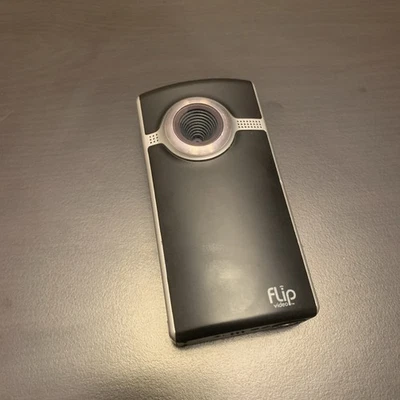 Flip Video Ultra 2nd Generation Model U1120B Black and Silver Camcorder - Image 1 of 4