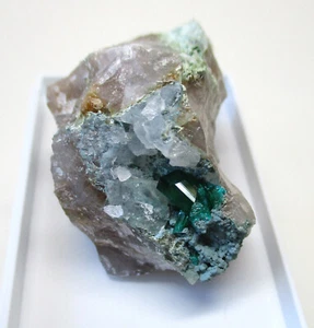 +++ Dioptas xx, Plancheit, Quarz -- Omaue Mine, Kaokoveld, Namibia +++ - Picture 1 of 6