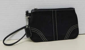 Coach Small Black Leather Coin Zipper Wristlet w/Hangtag - Picture 1 of 6