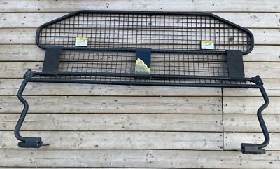 Car dog guard LR discovery sport - Image 1 of 3